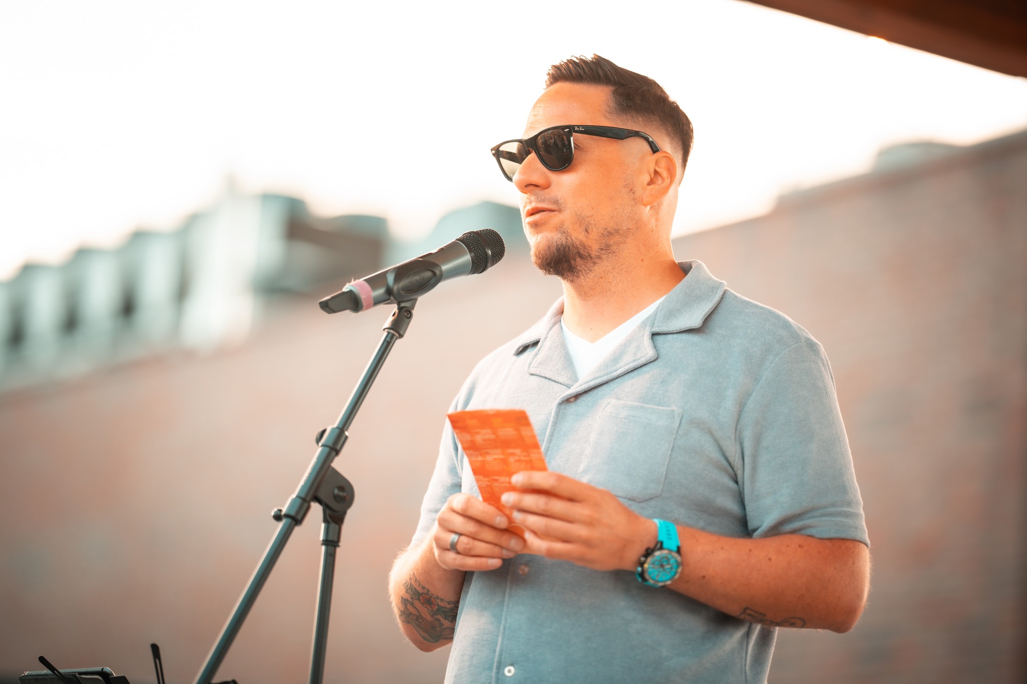 INTERVIEW MIT DEM KÜNSTLERISCHEN LEITER DES FESTIVALS